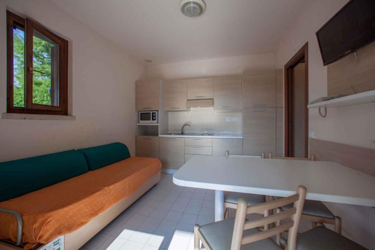 Holiday Homes In Sirmione/Gardasee 22174 Екстер'єр фото